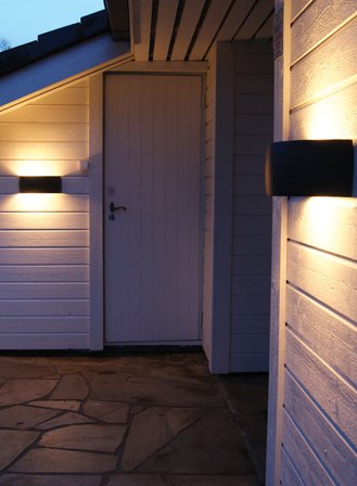 Vasa 127 utelampe 2700K - grafittgrå