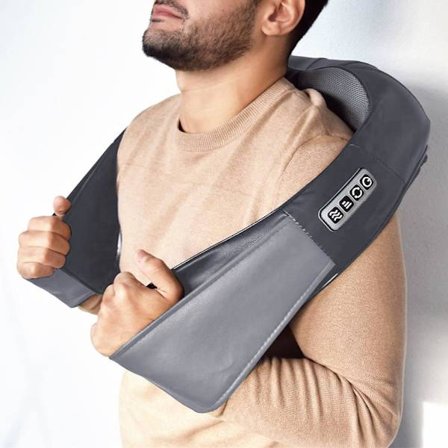 Shiatsu Massage - Masserar nacke, axlar & rygg