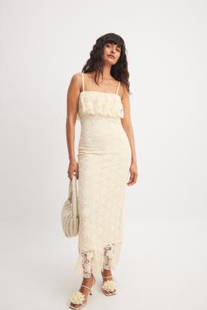 NA-KD Flounce Crochet Midi Dress - Festklänningar - OffVit - XL (EU 46)
