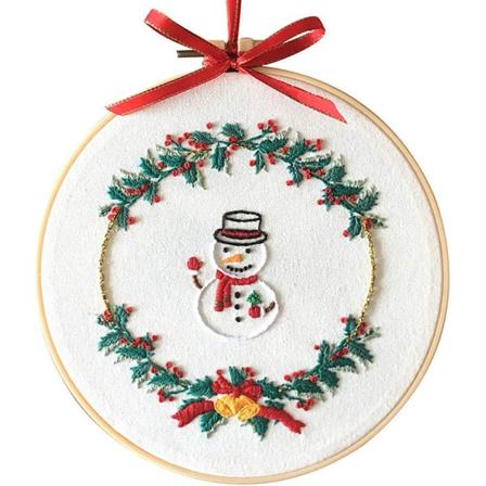 Broderisett Merry Christmas Ornaments Snøfnuggkrans Fullt utvalg av broderistartsett for nybegynnere Voksne Barn DIY Håndlagde enkle mønstre