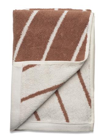 Raita Towel Home Textiles Bathroom Textiles Towels Brown OYOY Living Design