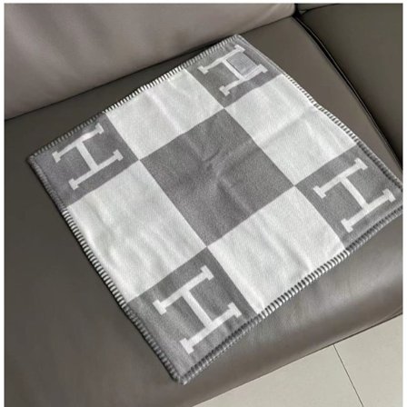 Putetrekk Nordisk ins pute to-i-ett kontor midjepute lett luksus dobbeltbruk sofa pute grå