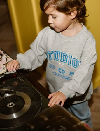 Daily 7 Oversized Sweater Artwork - Grey - 122