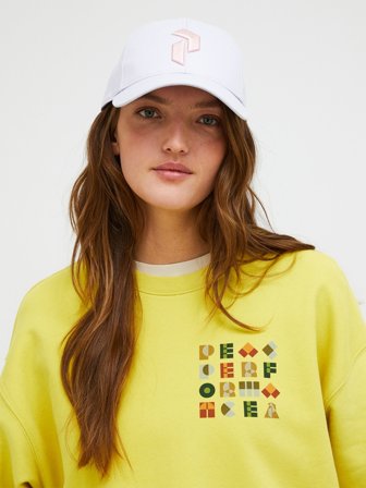 Peak Performance - Retro Cap