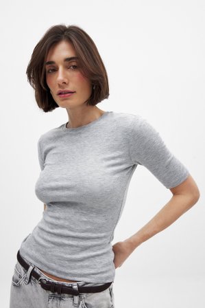 NA-KD - Ribbet topp med rund utringning - Basic topper - Grå - S (EU 34-36)