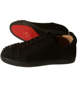 Svarta Christian Louboutin sneakers med nitar