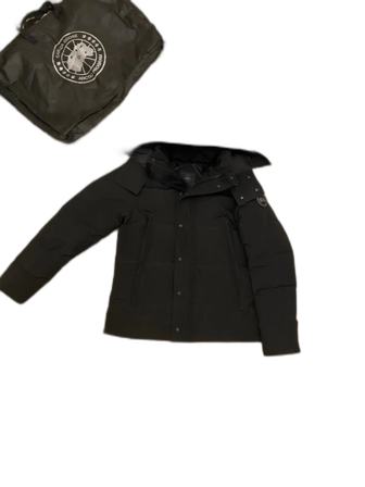 Svart dunjacka från Canada Goose (M)