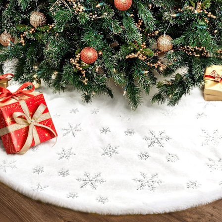 Joulukuusenmatto 91 cm, joulukuusen koriste, jossa pehmoinen hopeapaljetti lumihiutale joulukuusenmatto