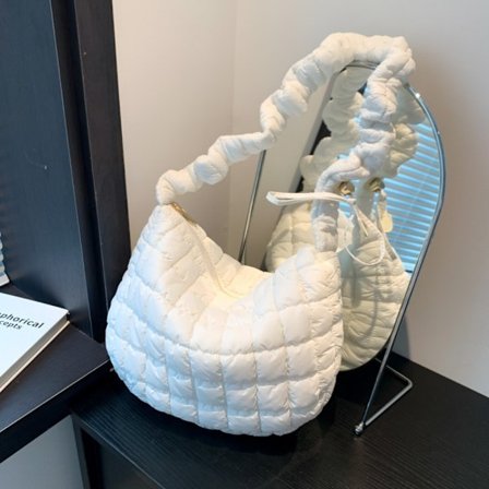 Rutet skulderveske Puffy veske HVIT