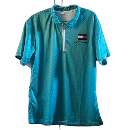 Ett Set tröja med shorts