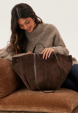 Latalia - Nola XL Suede Handbag - Sc523 Dark Brown - Kläder - - Bubbleroom