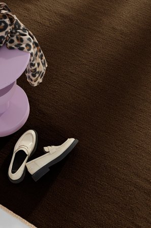 Jotex - Ullteppe Bomull/Polyester/Ull/Viskose Mørk brun ROW - Kjøp Ulltepper hos Jotex