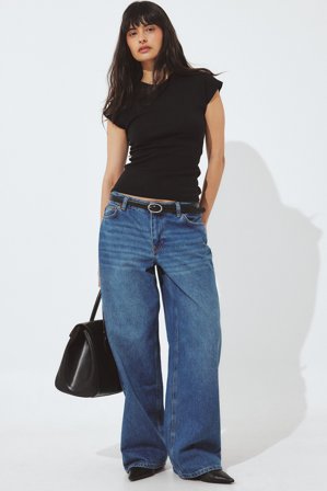 NA-KD Loose Low Waist Long Jeans - Low waist jeans - Blå - EU 38