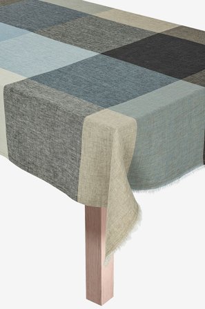 Markslöjd - Pöytäliina ASTRID 150x240 cm - Sininen - Pöytäliinat - 150X240 - - Homeroom