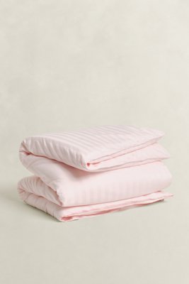 GANT - Stripete enkeltdynetrekk i sateng 140x200cm og 140x220cm almost pink