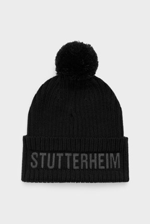 April Beanie Black