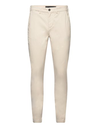 Anfield Chino Cream Lyle & Scott